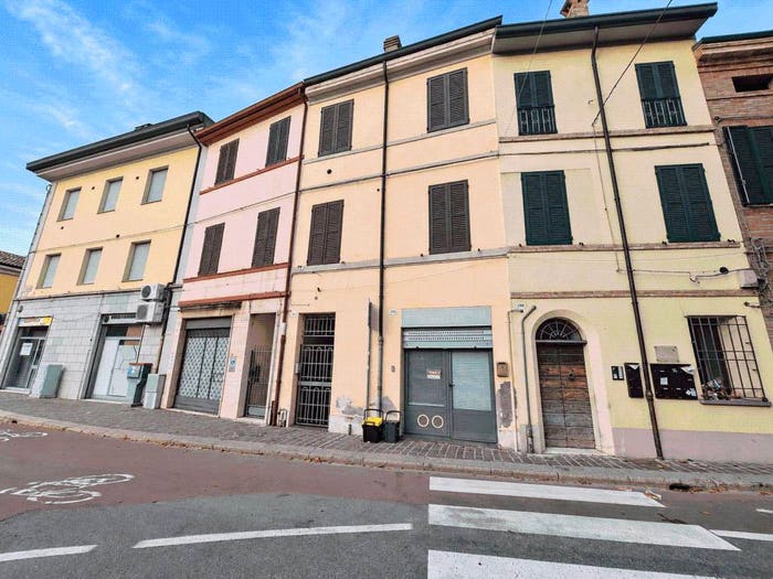 Appartamento bilocale in vendita in Corso Giuseppe Garibaldi, Centro Storico, Forlì