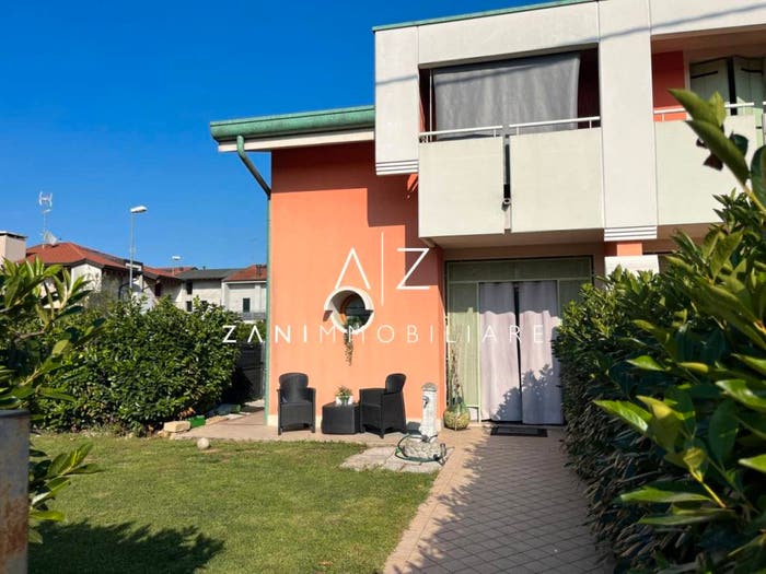 Casa quadrilocale in vendita in Via Kennedy, Resana