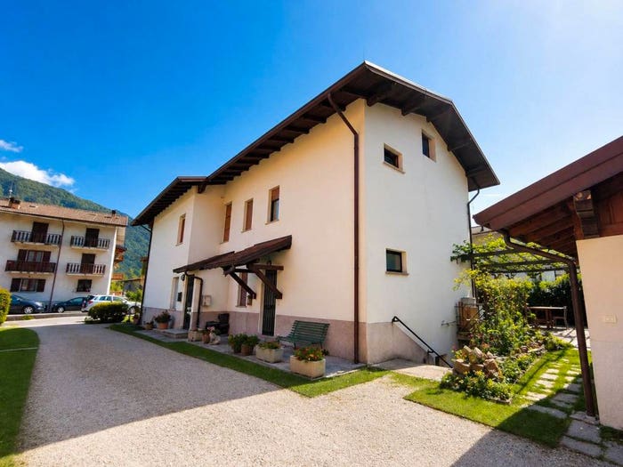 Casa quadrilocale in vendita in Via San Valentino, Ponte Caffaro, Bagolino