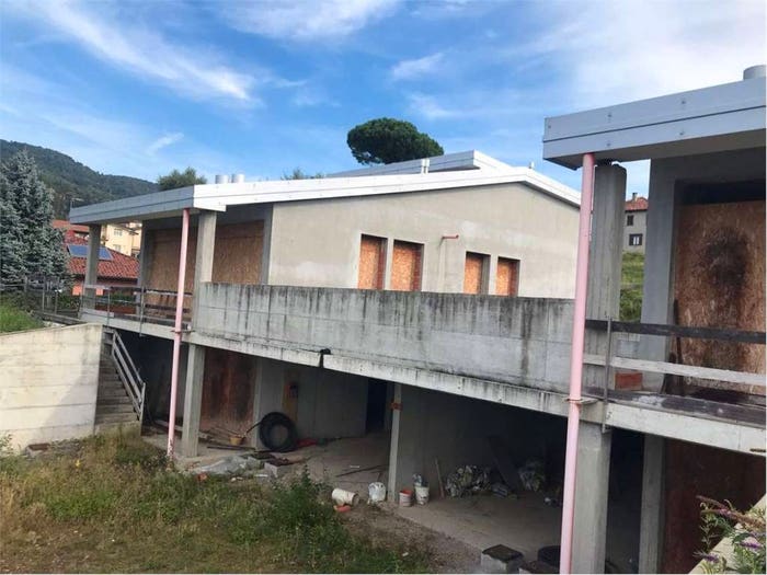 Casa con 5 locali in vendita in VIA BRIANZA, Albavilla