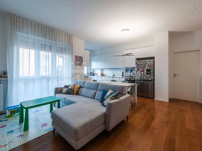 Appartamento trilocale in vendita in Via Bernardino Verro, Vigentino Fatima, Milano