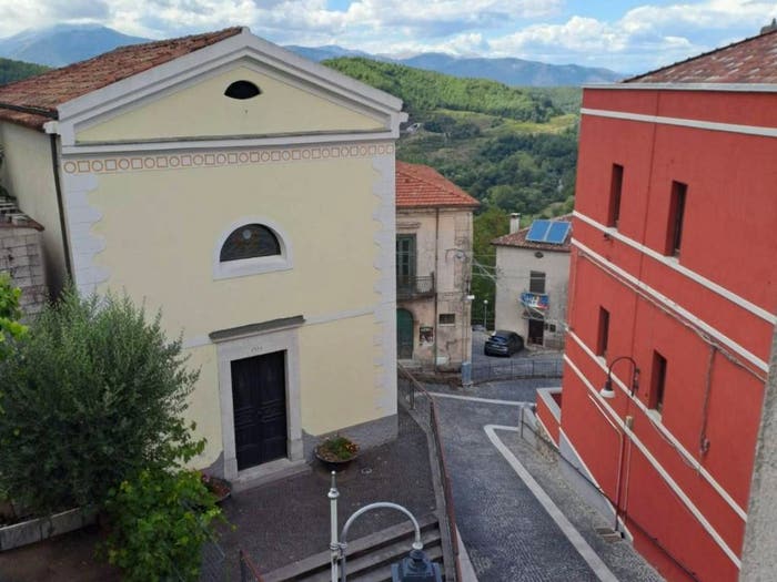 Casa con 5 locali in vendita in Via Castello, Casalbuono