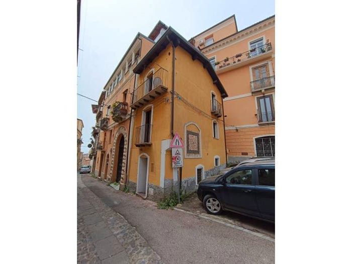 Casa con 5 locali in vendita in Via Torre, Nicastro Sambiase, Lamezia Terme