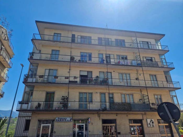 Appartamento trilocale in vendita in Via Commendator Francesco Giancola, Quattrograna Bellizzi Sant'Oronzo, Avellino