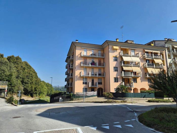 Appartamento trilocale in vendita in Via Palocca, Centro, Fossano