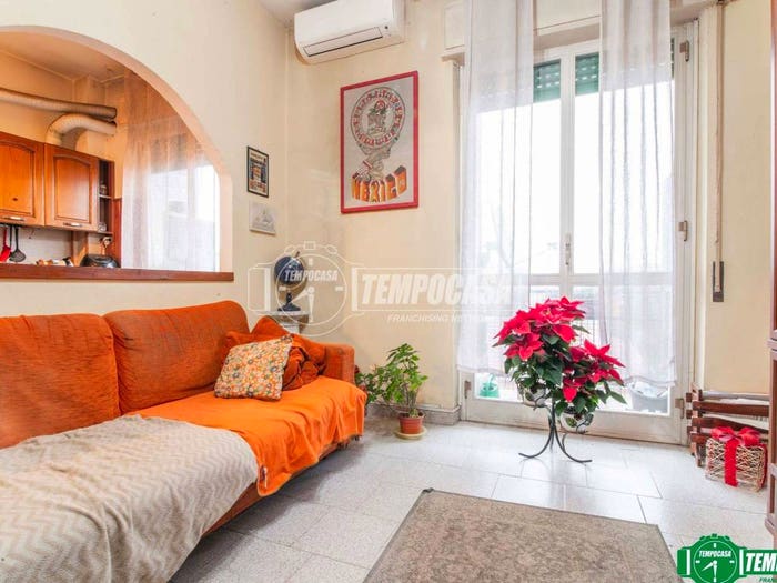 Appartamento bilocale in vendita in Via Signorelli, Centro, Garbagnate Milanese
