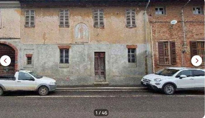 Casa con 6 locali in vendita in Via Marconi, Centro, Rosasco