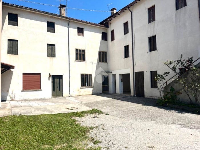 Casa trilocale in vendita in Via fietto campese, Campese, Bassano del Grappa