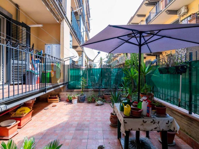 Appartamento con 6 locali in vendita in Piano Tavola, Camporotondo Etneo