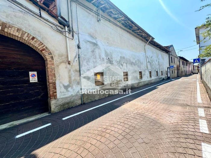Casa quadrilocale in vendita in Via Marconi, Misano di Gera d'Adda