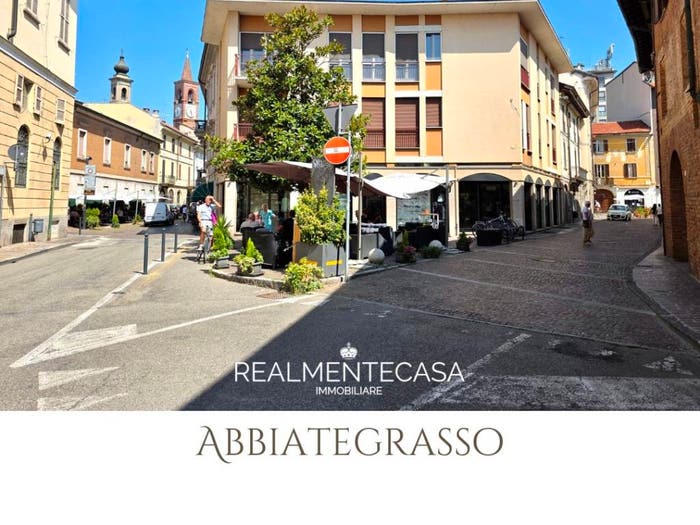 Casa quadrilocale in vendita in Corso Giacomo Matteotti, Abbiategrasso