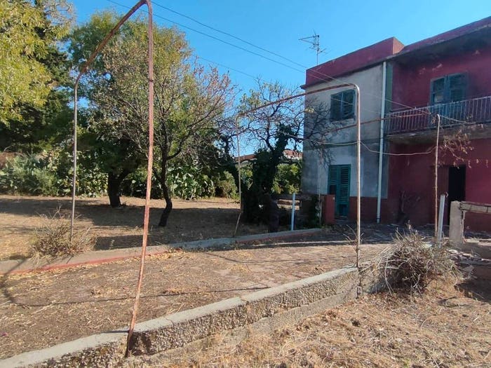 Casa quadrilocale in vendita in Via Cavaleri Magazzeni, San Leone Villaseta Villaggio, Agrigento