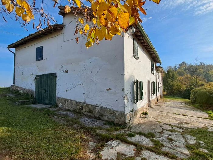 Casa in vendita in Località Squarnazzole, Montalto Pavese