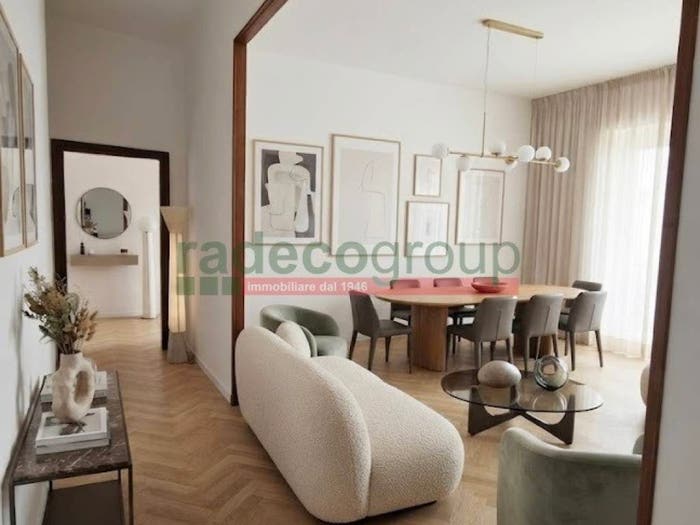Appartamento con 6 locali in vendita in Via Salvino Salvini, Calzabigi, Livorno