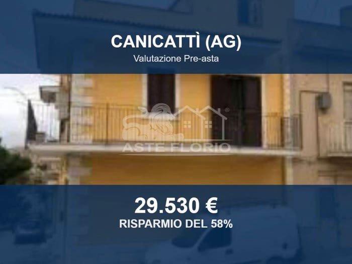 Casa con 6 locali in vendita in Via L'Aquila, Canicattì