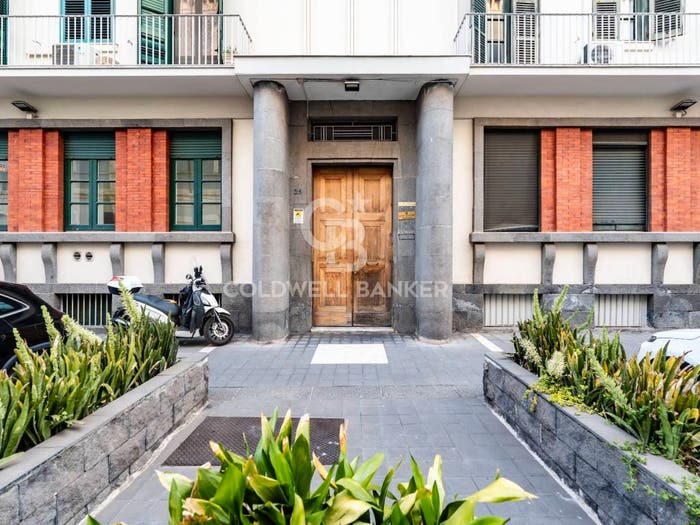 Appartamento con 6 locali in vendita in Via Monsignor Ventimiglia, Corso Sicilia Fiera, Catania
