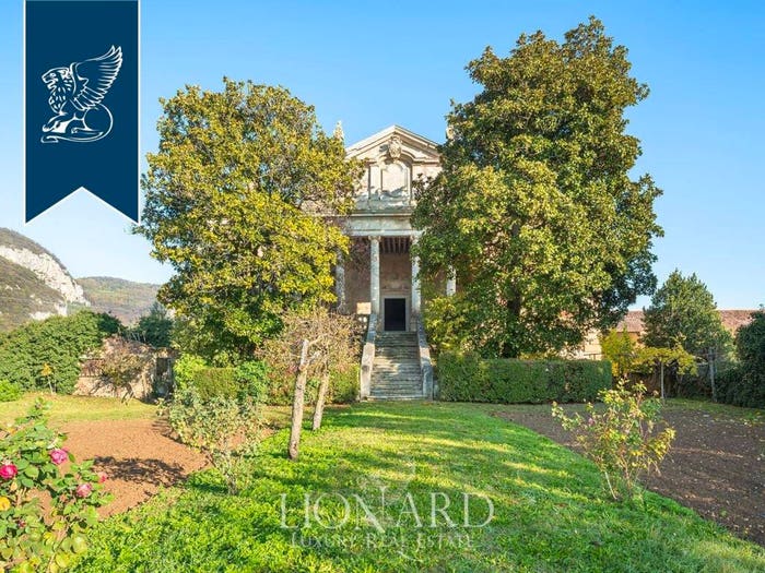 Casa con 5 locali in vendita in Centro, Longare