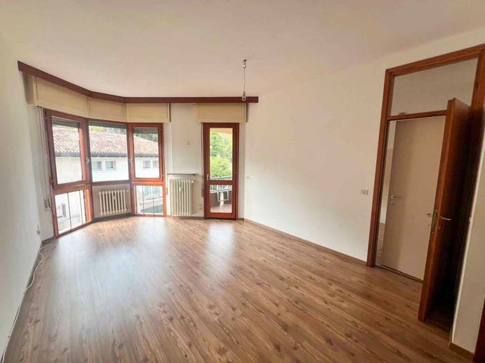 Appartamento trilocale in vendita in Via Felice Cavallotti, Centro, Conegliano