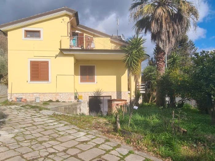 Casa con 6 locali in vendita in Via Coriglione, Centro, San Cipriano Picentino