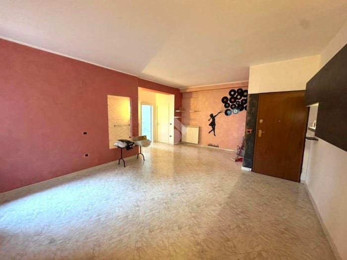 Appartamento trilocale in vendita in Via Australia, Centro, Avezzano