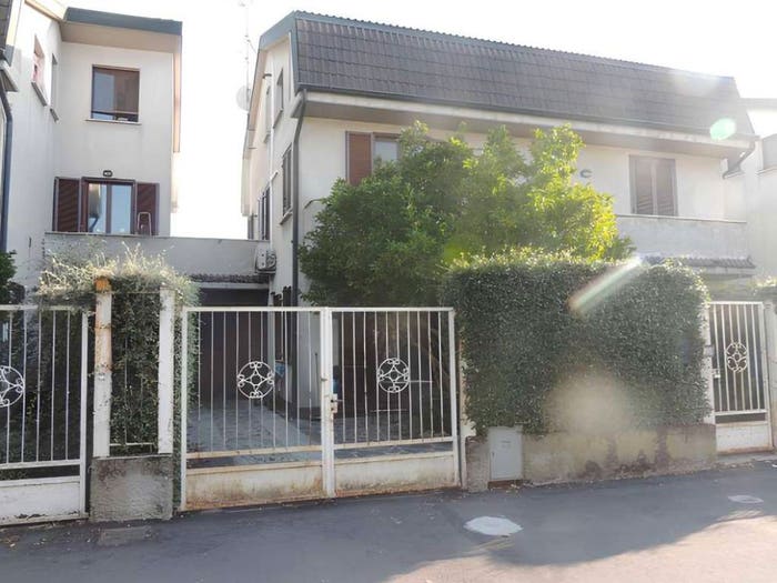 Appartamento trilocale in vendita in Via S Pertini, Zibido Al Lambro, Torrevecchia Pia