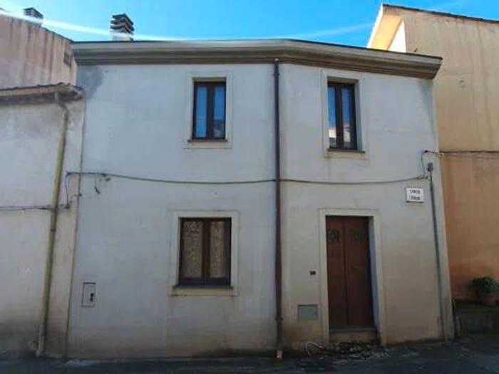 Casa quadrilocale in vendita in Bonarcado