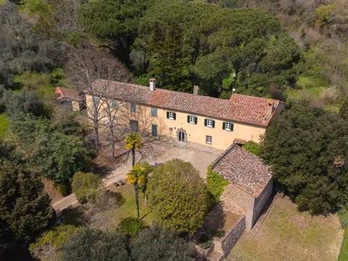 Casa con 6 locali in vendita in Via Nazionale No Number, Centro, Cortona