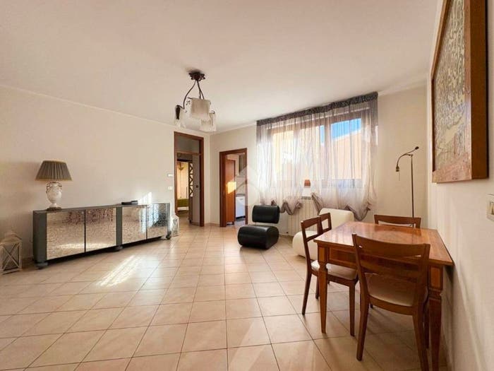Appartamento trilocale in vendita in Largo Mario Bianco, Centro, Lanciano