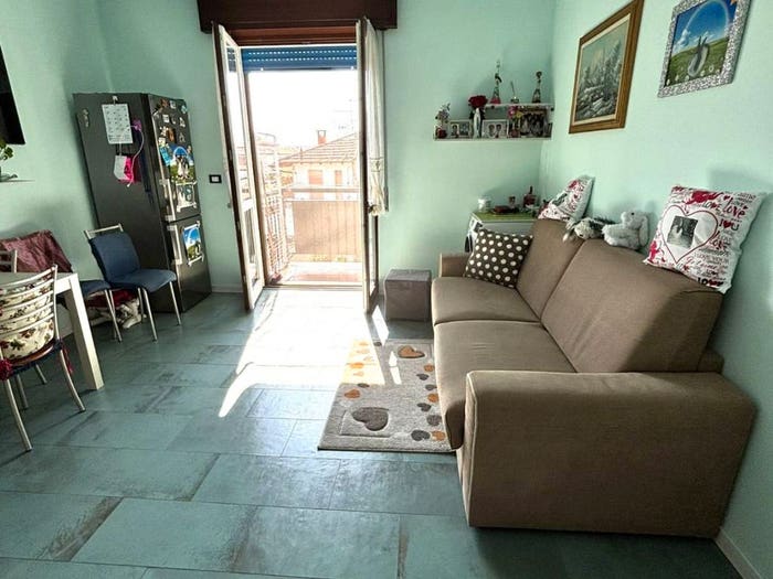 Appartamento bilocale in vendita in Via Giuseppe Garibaldi, Centro, Zelo Buon Persico