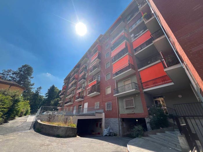 Appartamento trilocale in vendita in Via Alcide De Gasperi, Centro, Acqui Terme