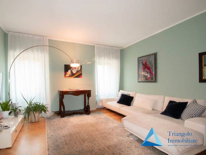 Appartamento trilocale in vendita in Via Sant'Orsola, Sant'Eufemia Caionvico, Brescia