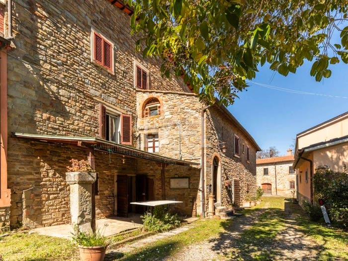 Casa con 6 locali in vendita in Località Pieve di Chio, Castiglion Fiorentino