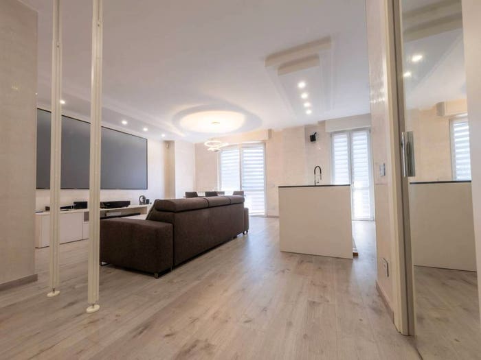Appartamento quadrilocale in vendita in Via Giuseppe Pirovano, Piscina, Legnano