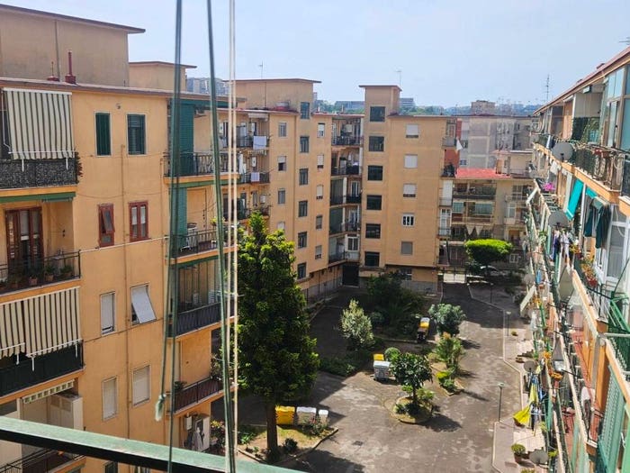 Appartamento bilocale in vendita in Via Paolo della Valle, Soccavo, Napoli