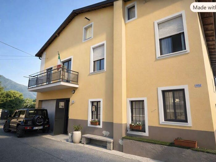 Appartamento trilocale in vendita in Via Brolo, Centro, Nave