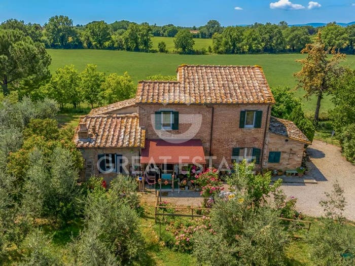 Casa con 6 locali in vendita in Strada Provinciale, Casamaggiore, Castiglione del Lago