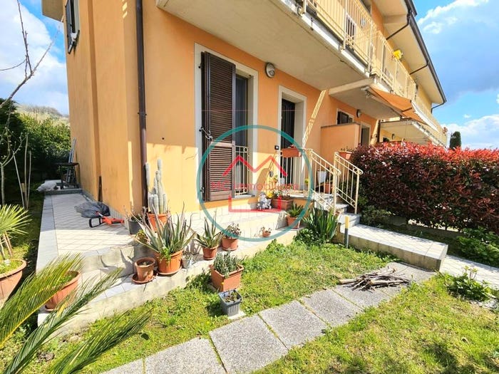 Casa quadrilocale in vendita in Via San Vittori, Veneri, Pescia