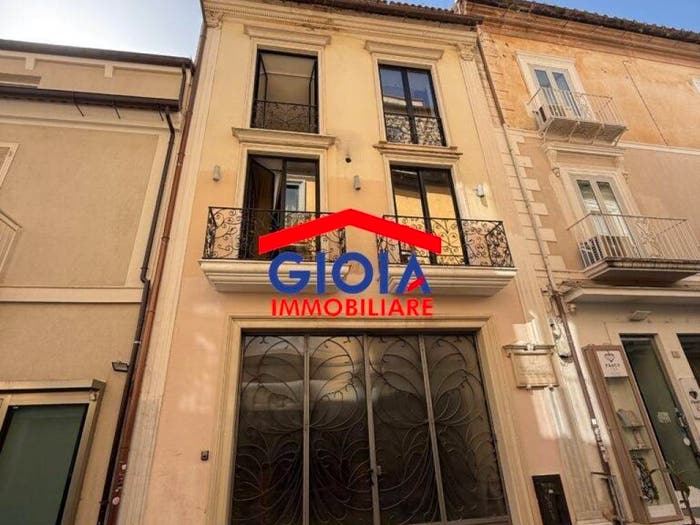 Appartamento quadrilocale in vendita in Via San Giovanni, Centro Storico Corso Trieste, Caserta