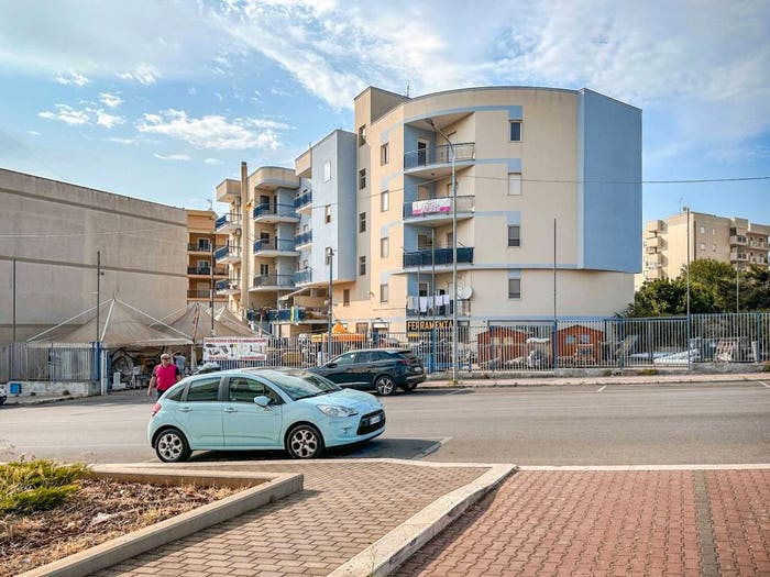 Appartamento quadrilocale in vendita in Viale Gioacchino Murat, Putignano