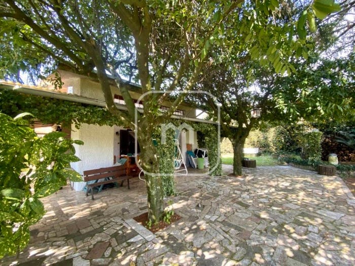Casa con 6 locali in vendita in Via Speciano, Centro, Cave