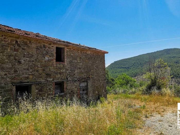 Casa con 5 locali in vendita in Località ToppoleVerrazzano, Anghiari