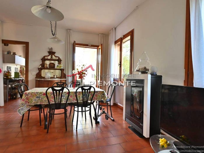 Appartamento trilocale in vendita in Via Fratelli Frey, Vacciago, Ameno