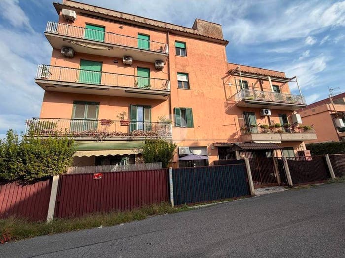 Appartamento bilocale in vendita in Via Vincenzo Consani, Giardinetti, Roma
