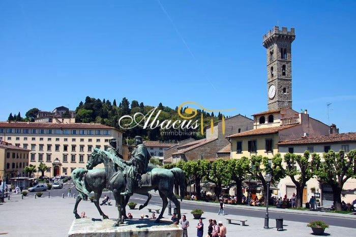Casa con 6 locali in vendita in Fiesole, Centro, Fiesole