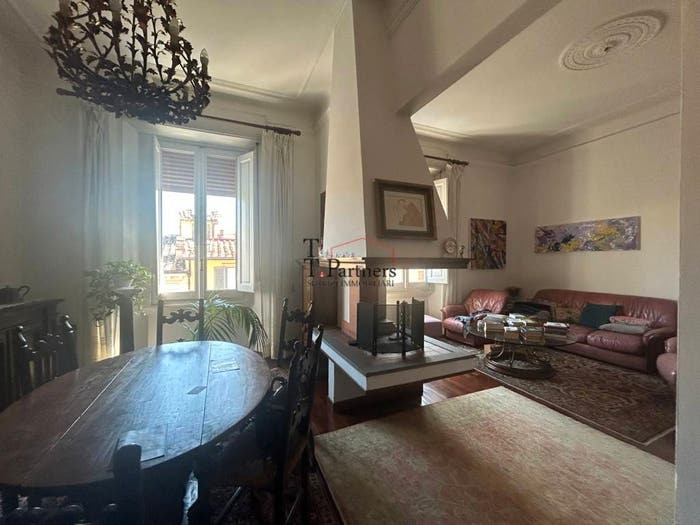 Appartamento con 6 locali in vendita in Piazzale della Porta al Prato, Porta al Prato San Jacopino, Firenze