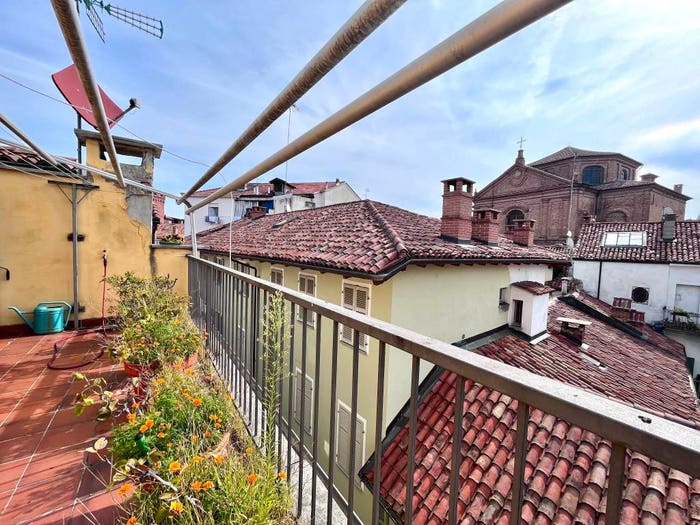 Casa con 6 locali in vendita in Piazza Statuto, Centro Storico, Asti