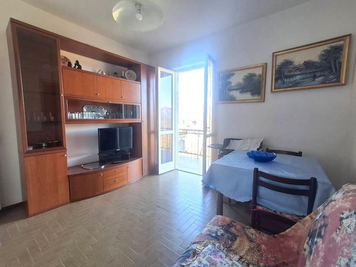 Appartamento trilocale in vendita in Via Milano, Centro, Roncola