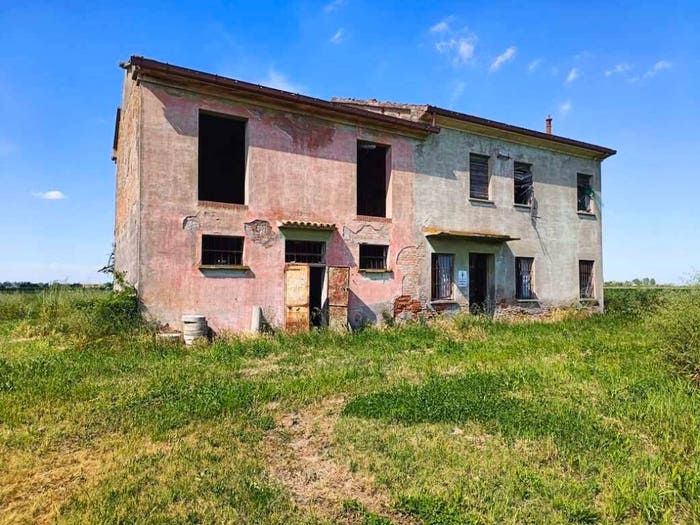 Casa con 6 locali in vendita in Via Predola, Conselice