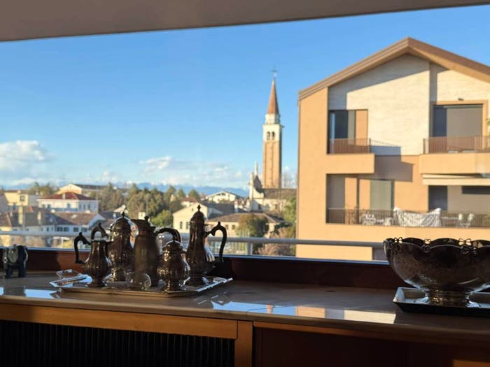 Appartamento con 6 locali in vendita in Via Boldini, Centro, Mogliano Veneto