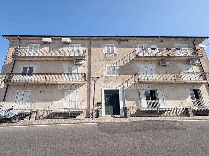 Appartamento bilocale in vendita in Viale Santo Stefano, Rossano, CoriglianoRossano